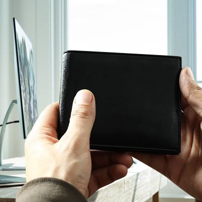 Personalized Black Leather Wallet for Men