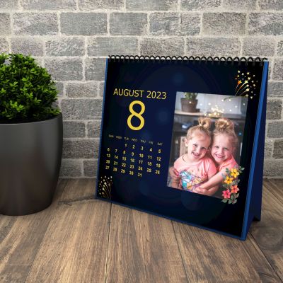 Table Calendar 2023 in Black