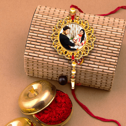Specifications of Our Personalised Rakhi 