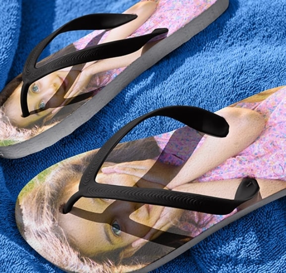 Personalized Flip Flops Designed to Steal Hearts (Literally)
