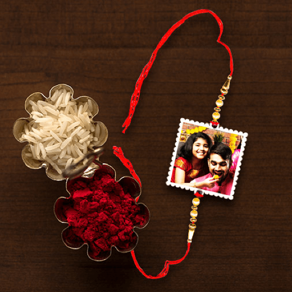 Strengthen the Bond With Your Sibling With a Personal Touch Strengthen the Bond With Your Sibling With a Personal Touch